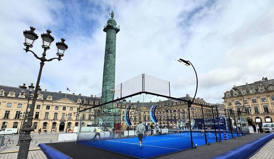 La place Vendôme transformée en terrain de padel ? On a testé cette expérience inédite, signée Alpine