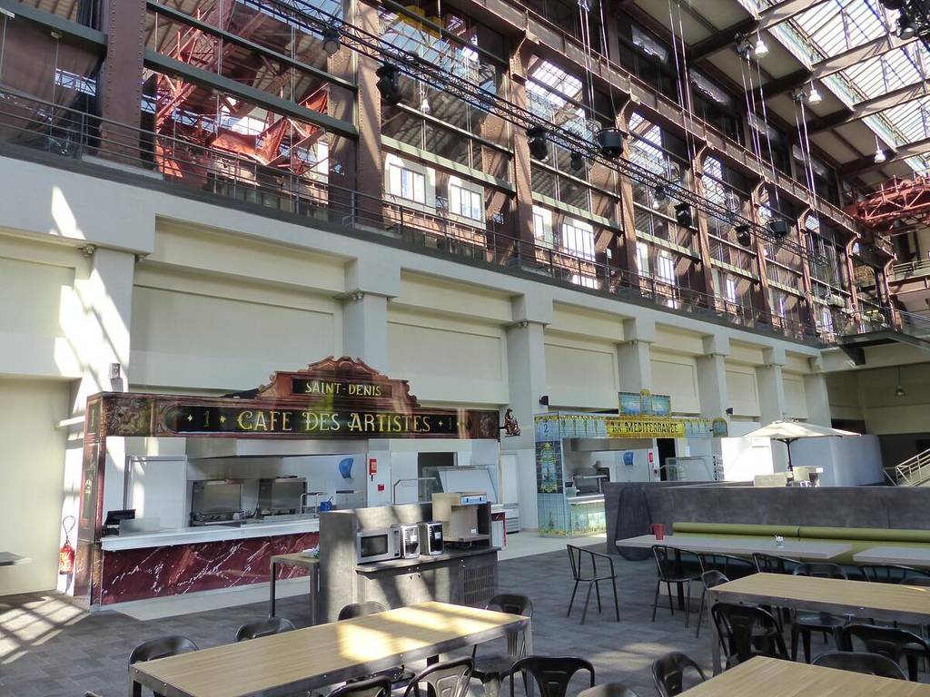 Cité du Cinéma: a gigantic XXL architectural structure in Paris