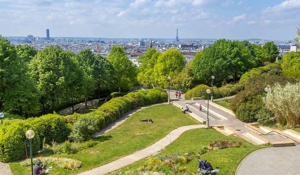 Poucos parisienses o sabem: este arrondissement é considerado o mais seguro da capital – um bairro de artistas com um enorme parque com vista para a Torre Eiffel!