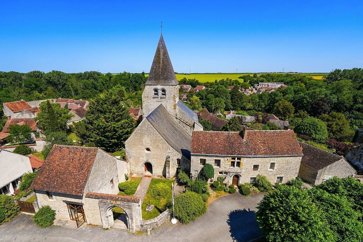 eglise village france