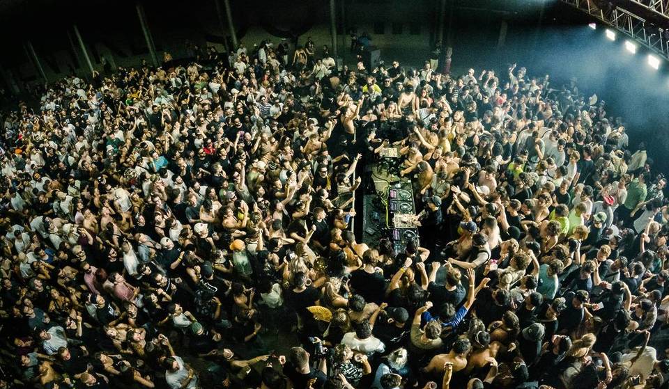 Berlin&#8217;s hottest clubbing label comes to Paris for the best party of the year &#8211; with Mall Grab, Two Shell, Frost Children, MCR-T and TDJ on the bill.