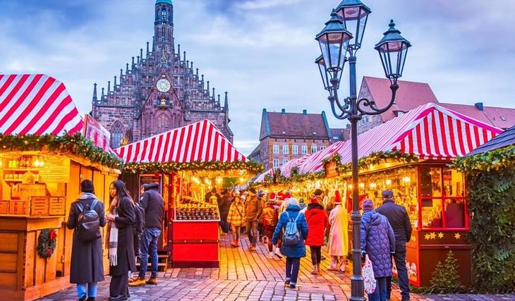 Ce marché de Noël féérique est vieux de 400 ans et compte 180 stands &#8211; il est à portée de train de Paris