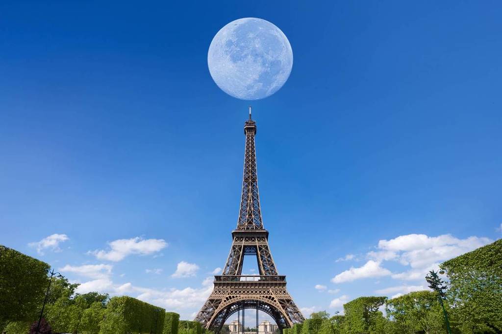 pleine lune de jour Paris