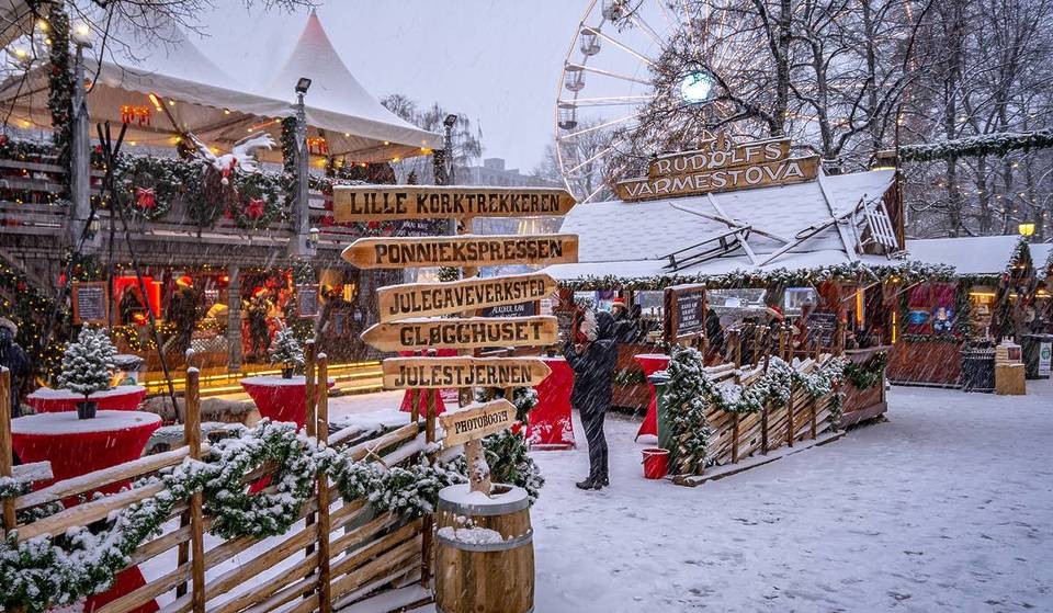 À Paris, ce féérique marché de Noël norvégien revient en novembre – un voyage magique au cœur d’un conte scandinave, avec burgers d’élan et gløgg fumant