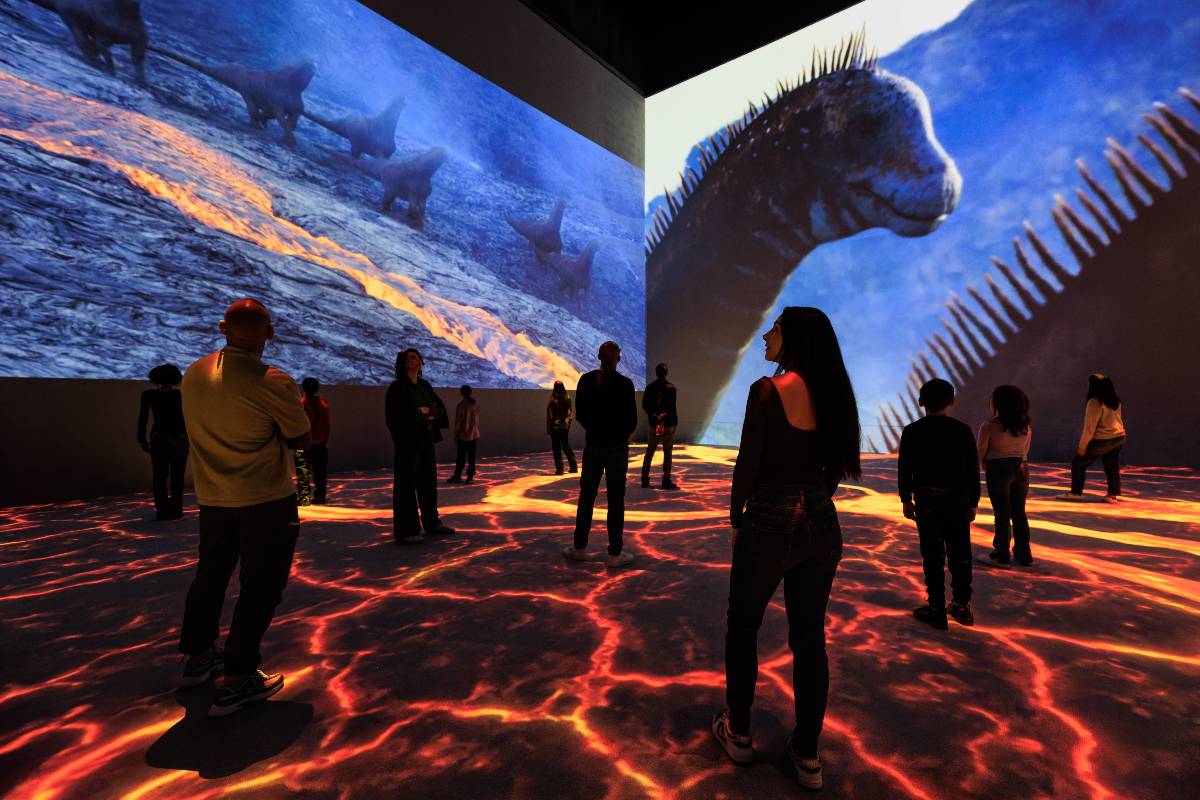 planète préhistorique dinosaures exposition atelier des lumières