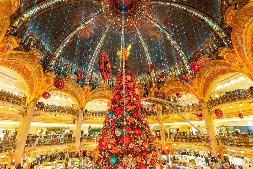 Ruche de Noël aux Galeries Lafayette