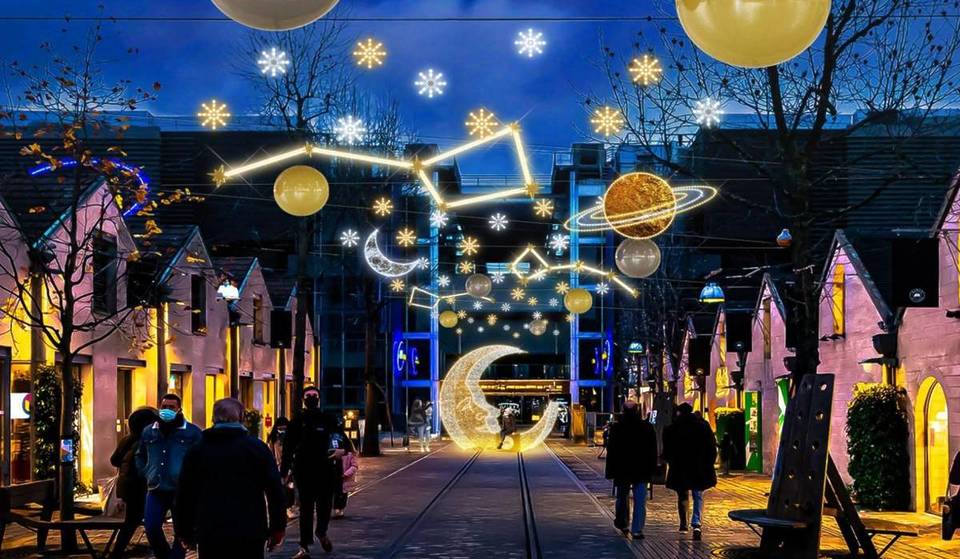 Dit dorp in het hart van Parijs opent een magisch lichtpad dat 100% gratis is&#8230; en iedereen zal het deze winter willen zien!