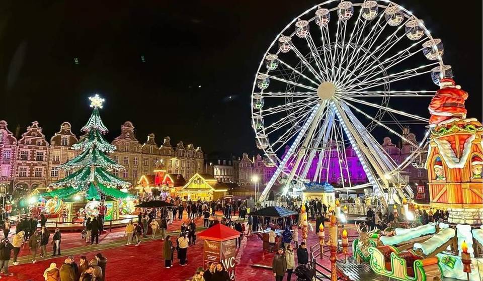 The biggest Christmas market in the Hauts-de-France region has just opened, and it’s within easy reach of Paris: 150 magical chalets in the heart of a breathtaking listed square!