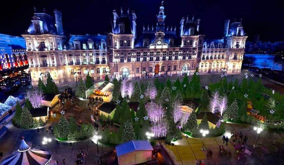 For one month, the Hôtel de Ville square will be transformed into a giant enchanted forest for Christmas: gourmet mini-market, workshops, LEGO sculptures… a magical interlude not to be missed.
