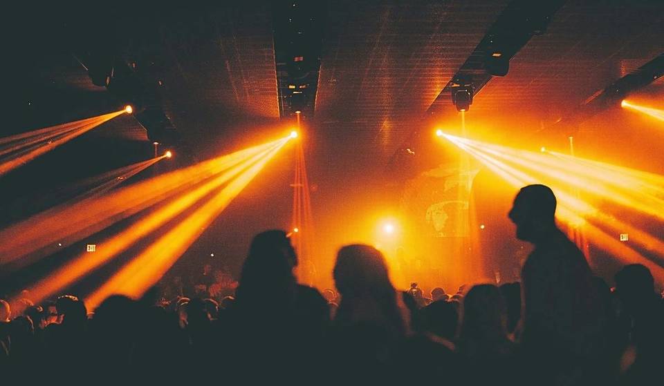 Deze legendarische Parijse nachtclub heropent zijn deuren eind 2026 – Yves Saint-Laurent, Mick Jagger en Andy Warhol hebben er allemaal gedanst.