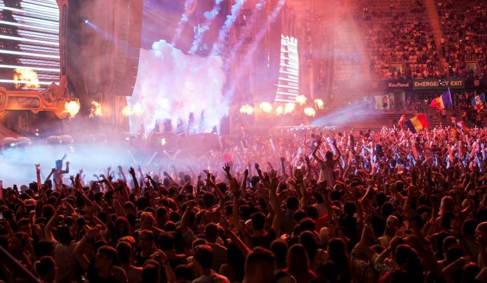 Weniger bekannt als Tomorrowland, wurde dieses riesige Festival 2,5 Stunden von Paris entfernt zum drittbesten der Welt gewählt.