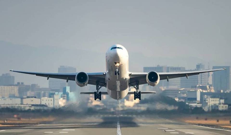 «Já há mais de 10 anos que esperamos por isto» Bagagem de mão, escolha de lugares, atrasos… Em 2027, as companhias aéreas vão ser obrigadas a aplicar estas novas regras, e elas vão transformar as tuas viagens