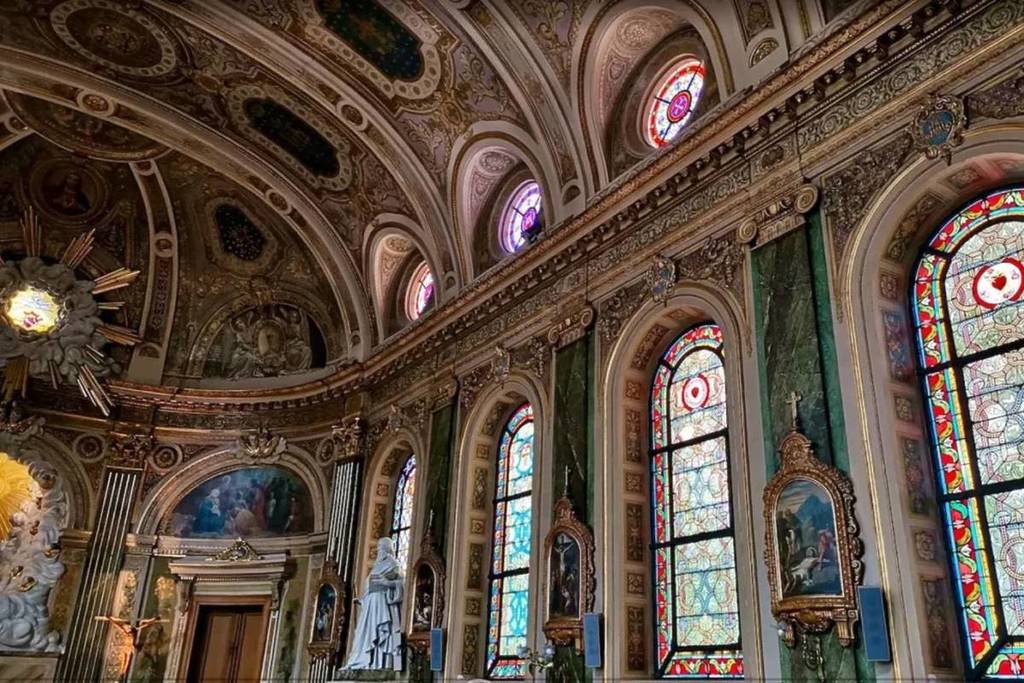 chapelle secrète Paris