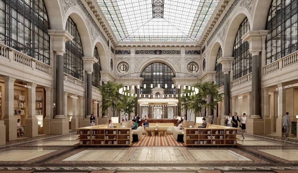 Dit spectaculaire juweeltje uit de Belle Époque van 26.000 m², dat op de monumentenlijst staat, gaat dit jaar eindelijk weer open na jaren van verbouwingen… met een groendak dat nu al een van de meest verwachte van Parijs is.