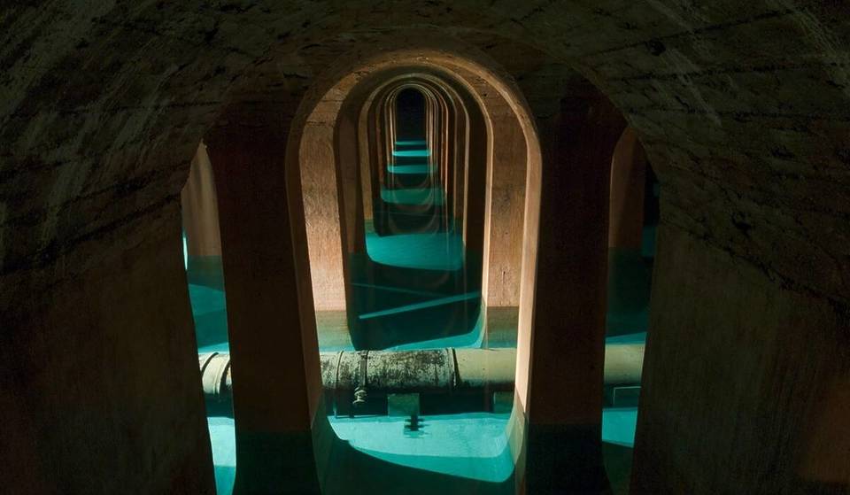 “200.000 m3 di acqua sotto i nostri piedi”: questo gigantesco serbatoio invisibile in superficie rifornisce la capitale da oltre 150 anni.