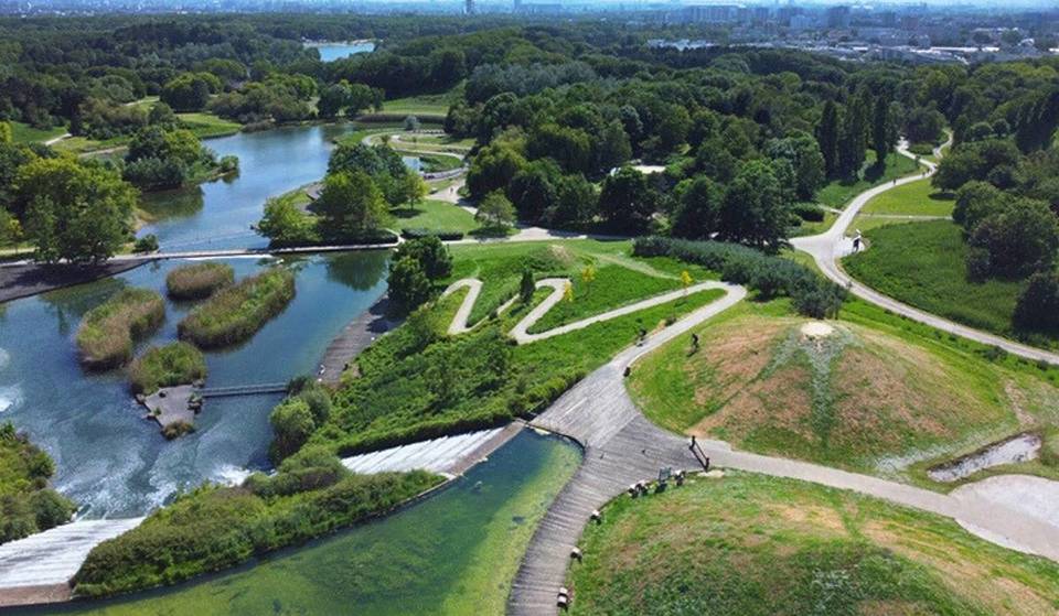 A pochi chilometri da Parigi, questo immenso polmone verde di 410 ettari è il più grande sito naturale protetto di tutta l’Île-de-France.