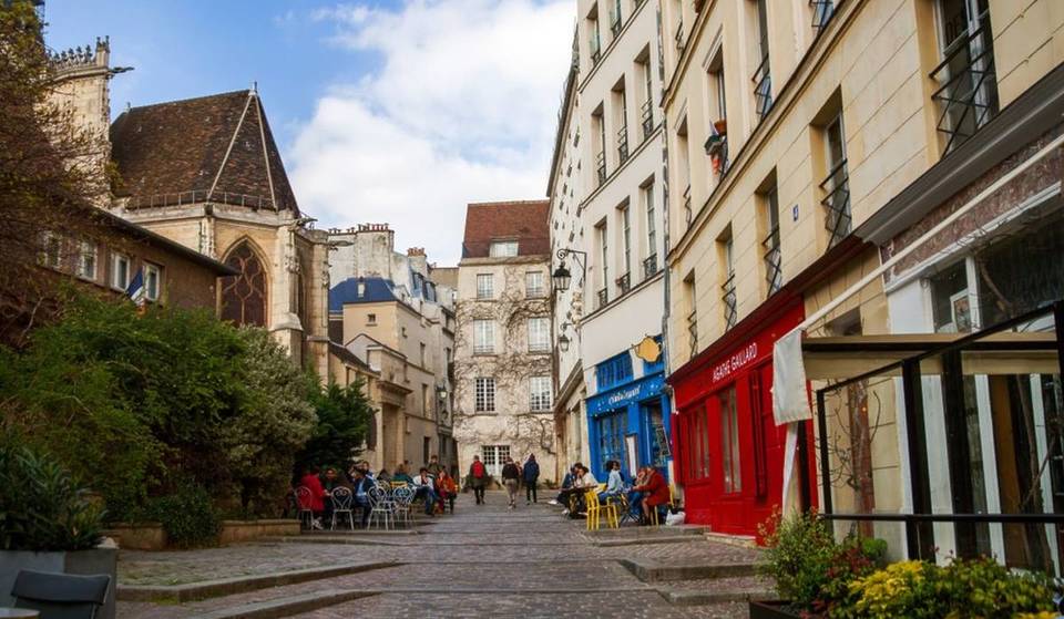 « On se croirait au Moyen Âge » : cette rue secrète à deux pas de l’Hôtel de Ville est la plus pittoresque de Paris