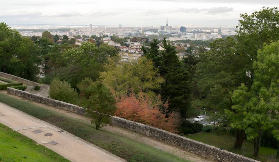 Olvídate de las azoteas: esta terraza natural gratuita de 61 000 m², diseñada por Le Nôtre, te dejará sin aliento y ofrece una vista panorámica de todo París