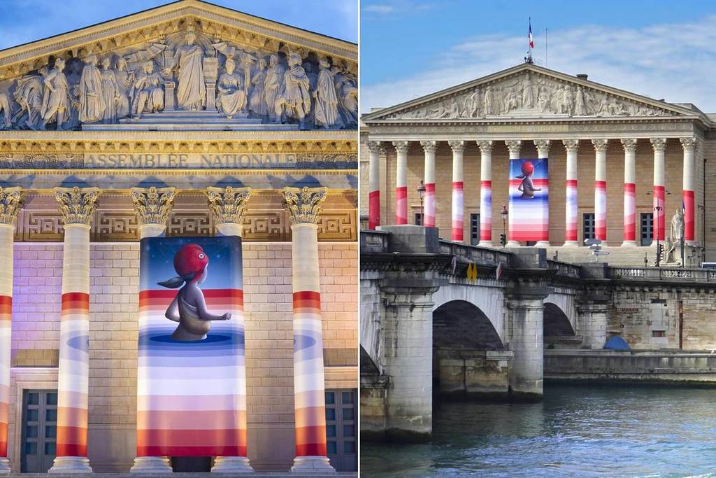 À Paris, les colonnes de l’Assemblée nationale se métamorphosent en une fresque géante signée Seth… une installation spectaculaire et poétique à voir gratuitement