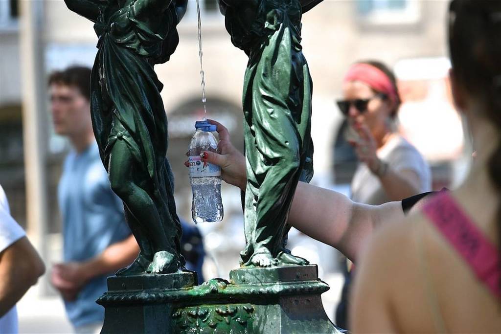 Paris fountain