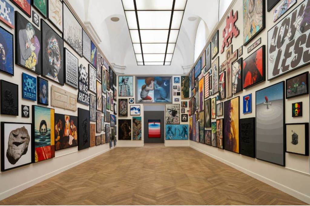Het Petit Palais verbergt de werken van meer dan 75 straatkunstenaars tussen de meesterwerken, een echte schattenjacht die je moet ontdekken