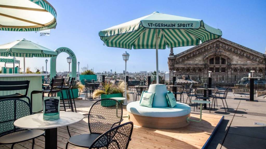 bar efímero St-Germain® Galeries Lafayette París Haussmann La Douce Heure