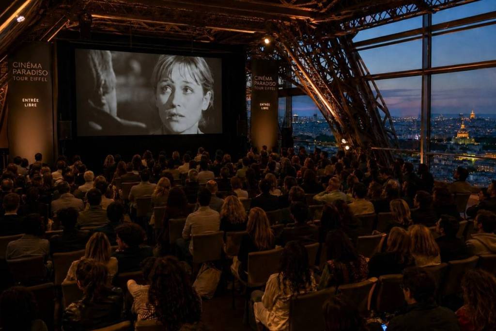 cinema tour eiffel