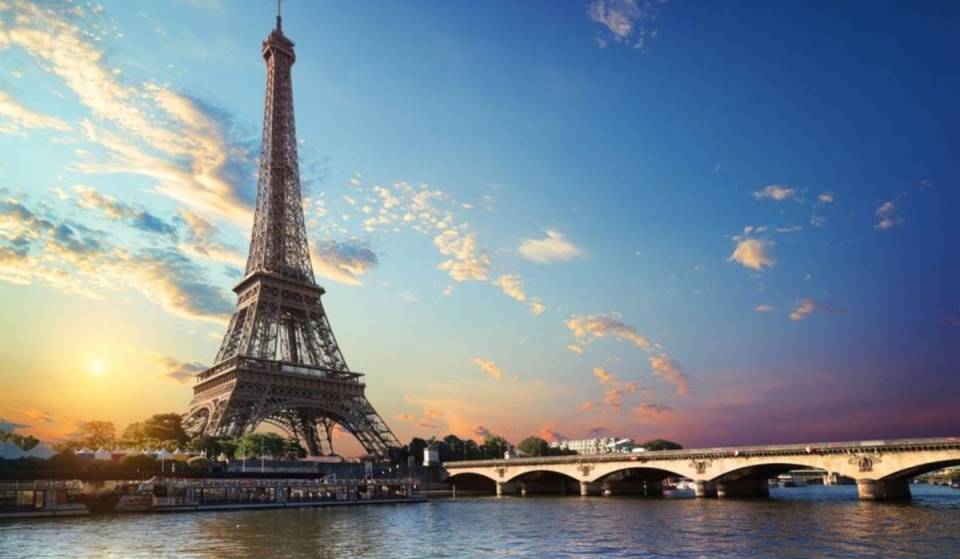 This September, this popular festival returns to Paris, featuring a giant ball inspired by the Roaring Twenties, a massive historical parade, and a pop-up village… and it’s completely free