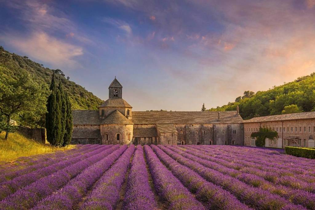 o mais bonito do mundo França Le Petit Futé