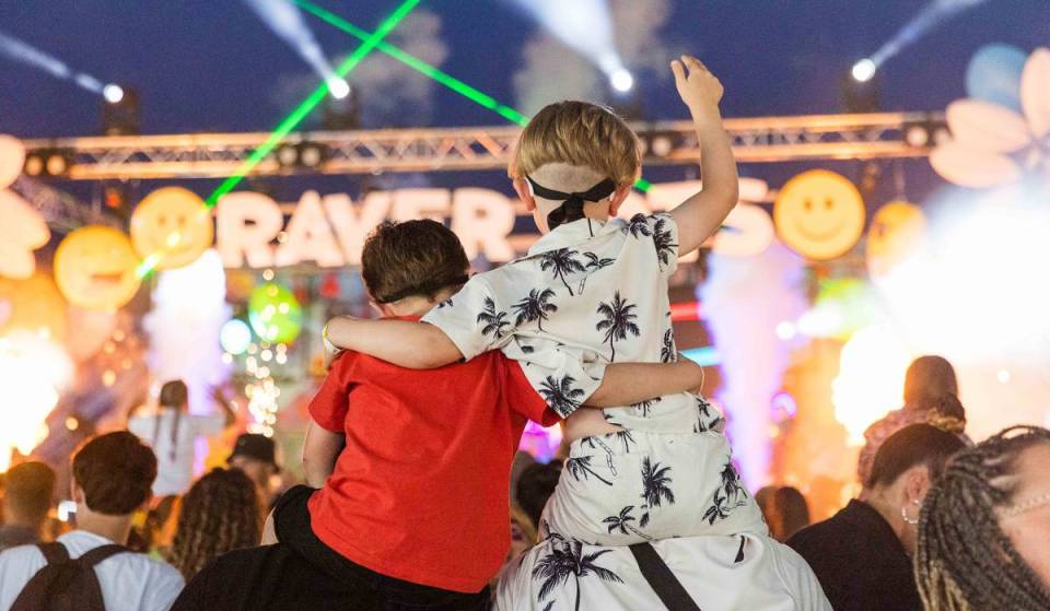 Meer dan 100.000 deelnemers per jaar wereldwijd: een echt familiefeest komt naar Parijs met sets van bekende dj’s en creatieve workshops