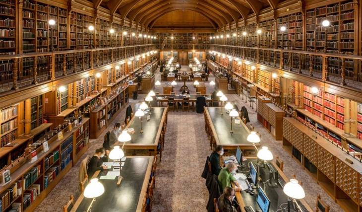 Forget the BnF—this secret library hidden inside Paris City Hall is free all year round, and its decor is breathtaking
