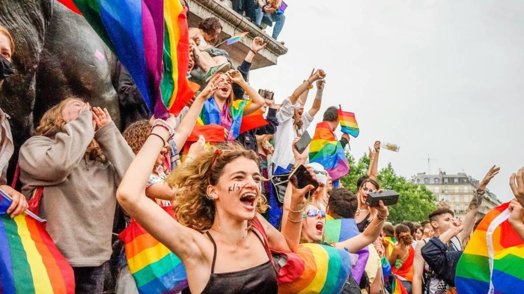 Marche des Fiertés 2026 : la Pride de Paris a enfin une nouvelle date, et c&rsquo;est pour bientôt