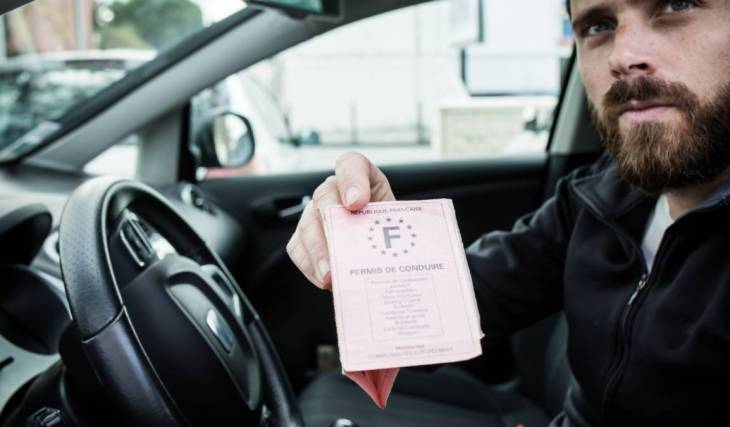 Driver’s Licenses After Age 65: Here’s What the Law Actually Says About Whether (or Not) a Medical Certificate Is Required