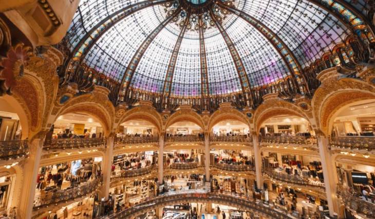 For Heritage Days, Galeries Lafayette will be open for free tours under its Art Nouveau dome, before the store opens