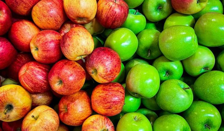 Apple pie, a farmers’ market, and a community dance: the Fête de la Pomme returns to Montmartre—free of charge