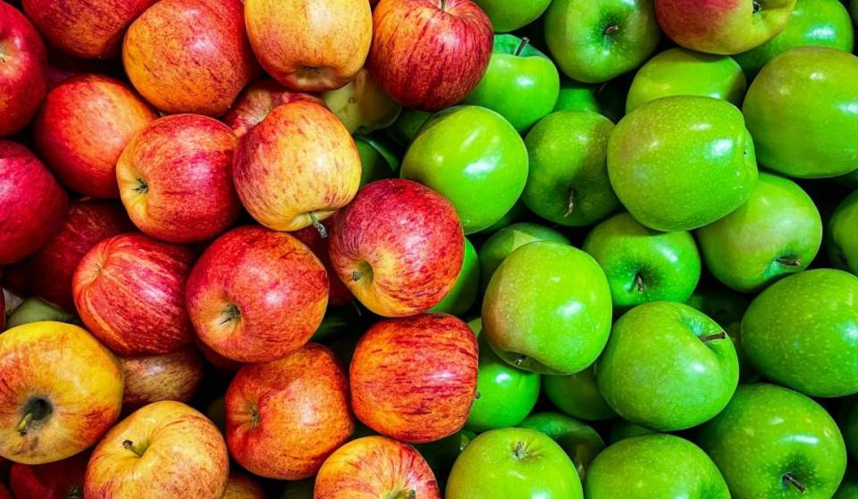Apple pie, a farmers’ market, and a community dance: the Fête de la Pomme returns to Montmartre—free of charge