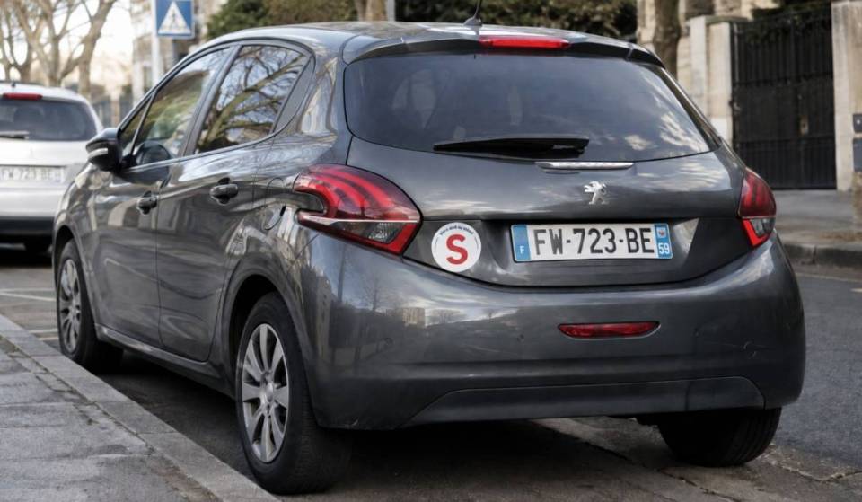 “S” stickers on cars: What is the purpose of this sticker that’s becoming increasingly common on the roads—and is it mandatory?