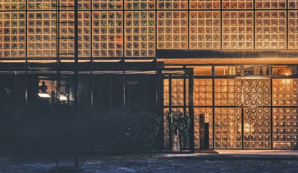 Hidden behind a building in the 7th arrondissement, this glass house is one of Paris’s best-kept secrets.