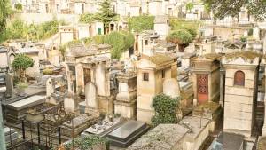 El Père-Lachaise esconde mucho más que famosos: historias de fantasmas y leyendas… 5 historias extrañas que debes conocer antes de tu visita