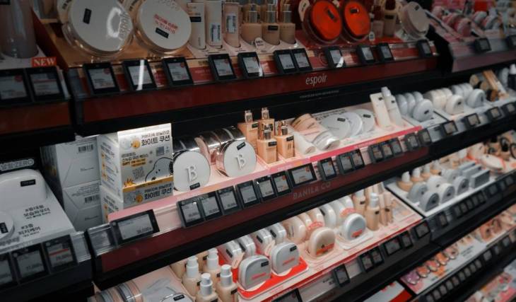 Hautpflege, Make-up und Accessoires schon ab 1,50 €: Dieser riesige Ausverkauf koreanischer Kosmetik kommt diesen Samstag nach Paris