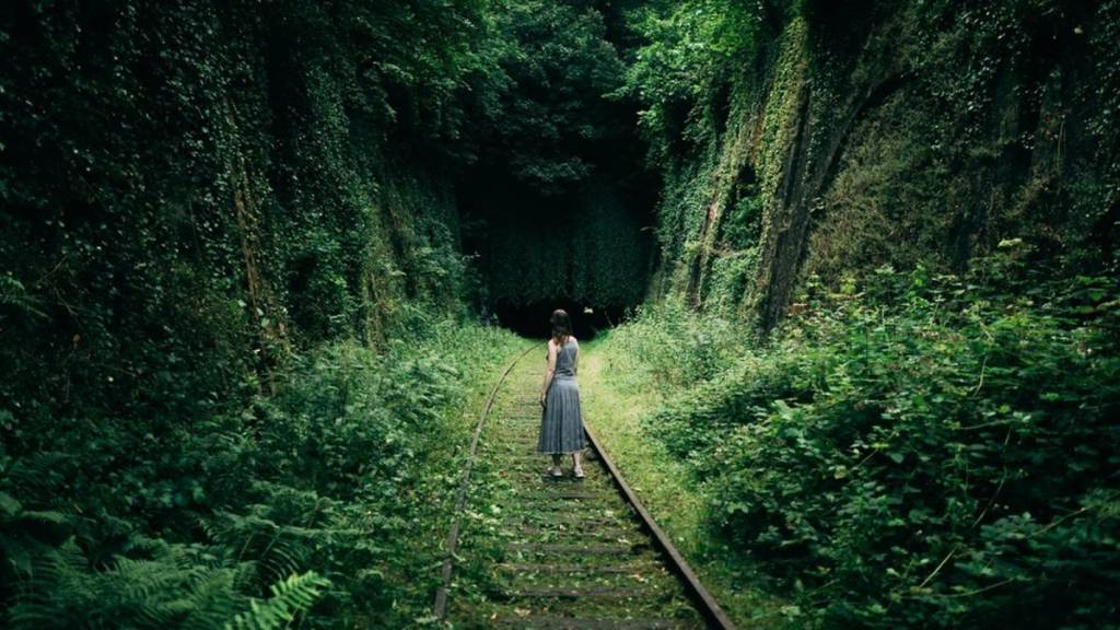 In 1854, the first trains ran on this Parisian railway line: 172 years later, it has become a unique walking path