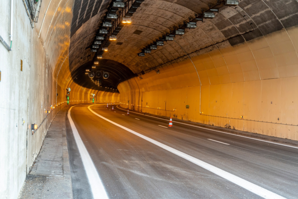 Pendant 9 mois, ce tunnel ultra-fréquenté va fermer, près de 80 000 automobilistes sont concernés… Quelles sont les alternatives ?