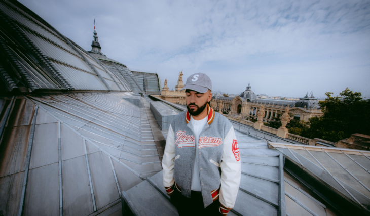 « Il y a quelque chose de très hip-hop dans la forme même de l’exposition » : le rappeur Oli dévoile son Musée imaginaire de 1000 m² au Grand Palais avec 150 œuvres