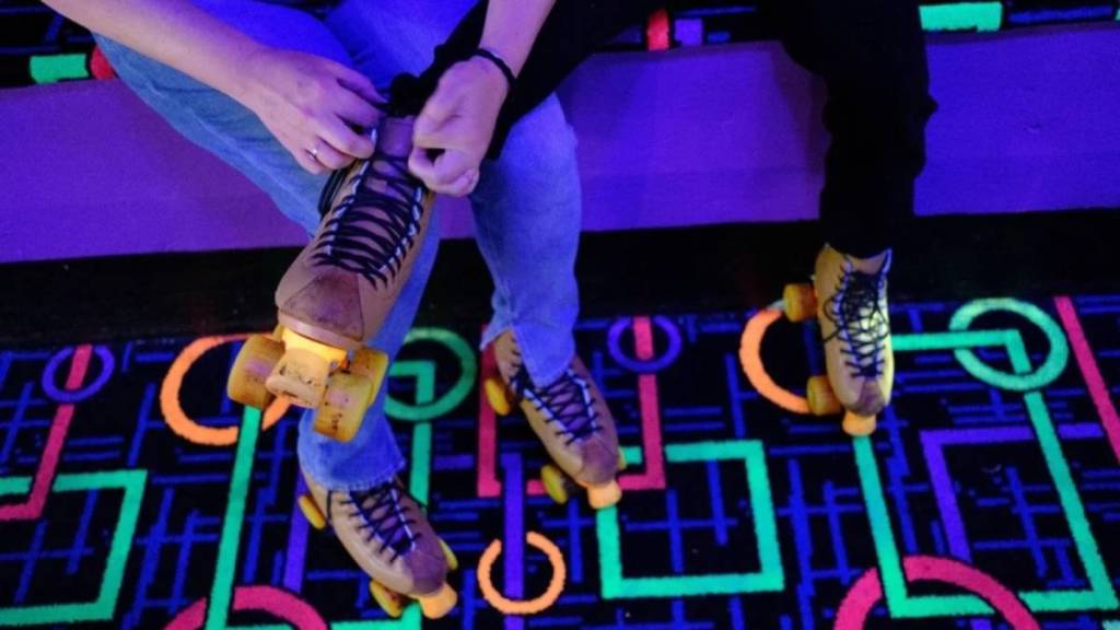 roller disco