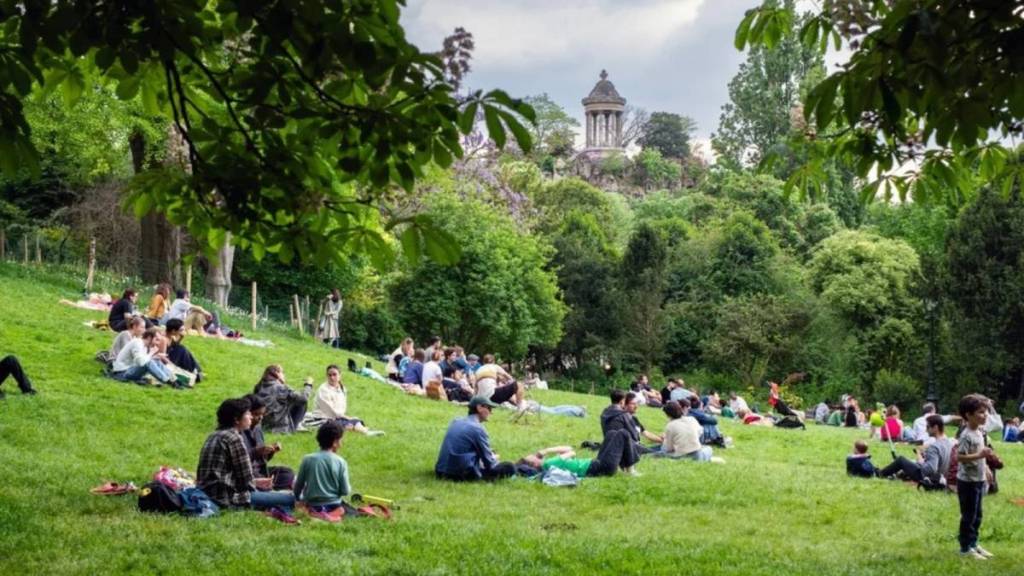 buttes-chaumont