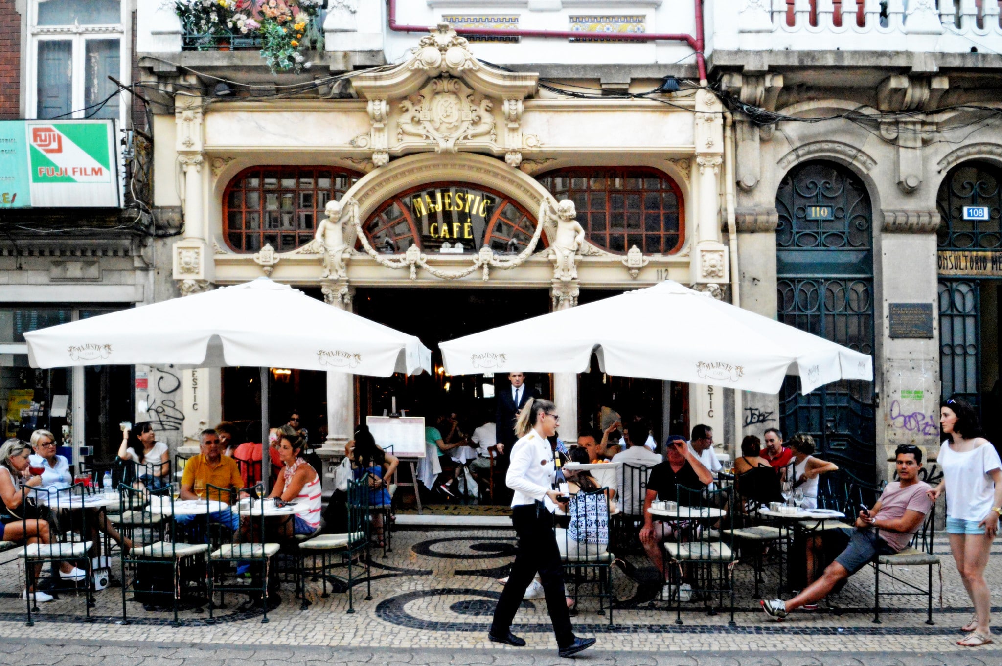 Os cafés mais antigos do Porto - Porto Secreto