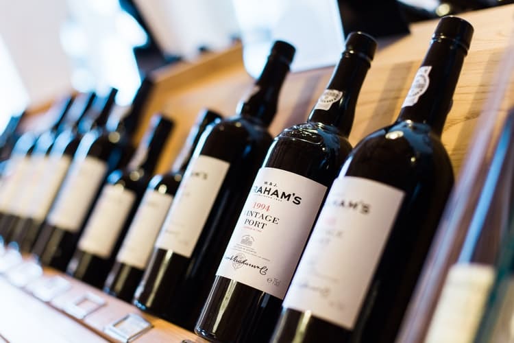 10 curiosidades sobre o Vinho do Porto que vais querer saber Porto Secreto 10 curiosidades sobre o Vinho do Porto que vais querer saber Porto Secreto