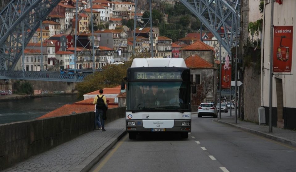 O Porto dá o exemplo: passageiros da STCP cumprem as regras