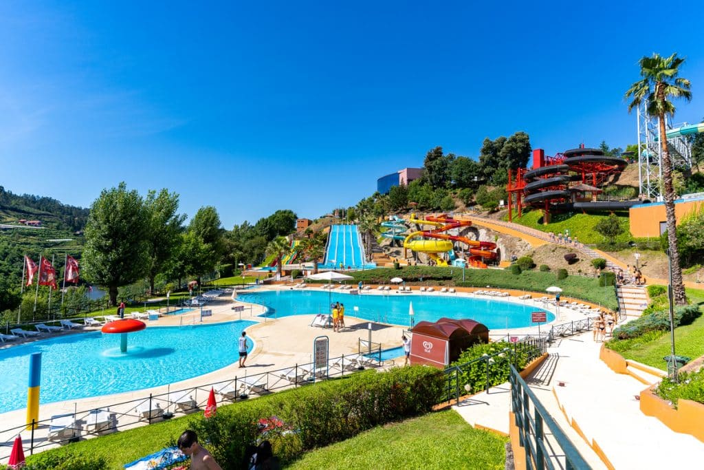 Le parc aquatique d’Amarante est l’une des principales attractions de ce genre pour l’été au Portugal