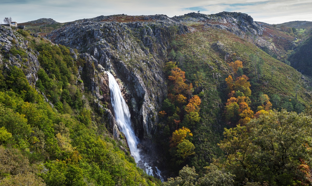Frecha da Mizarela: a mais alta cascata de Portugal Continental